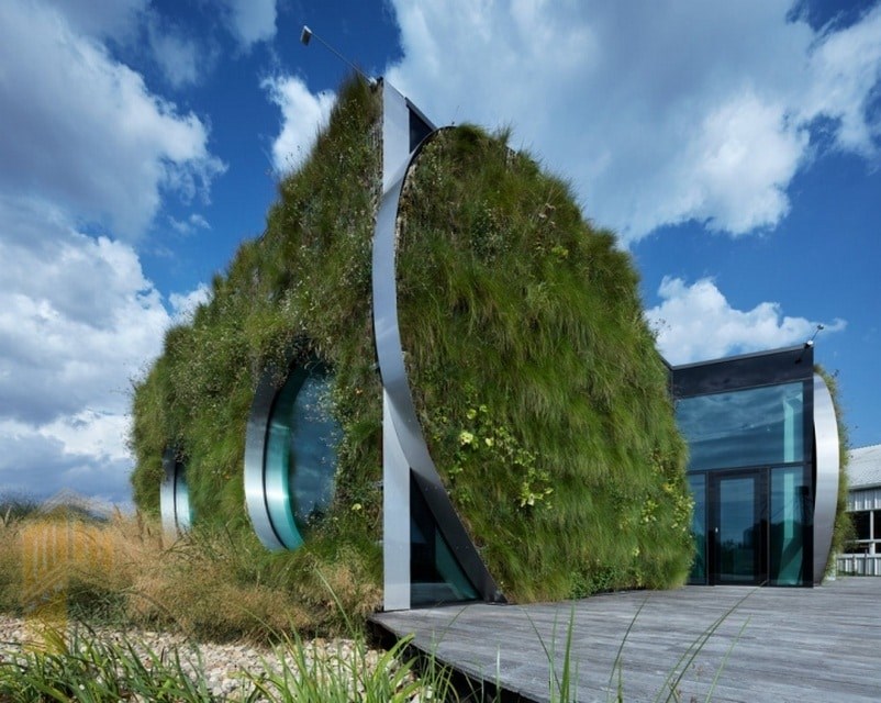 نمای ساختمان با پوشش گیاهی