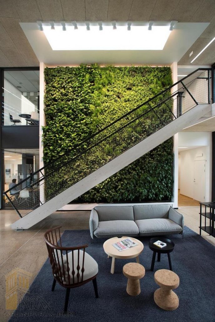 دیوار سبز در فضای داخلی