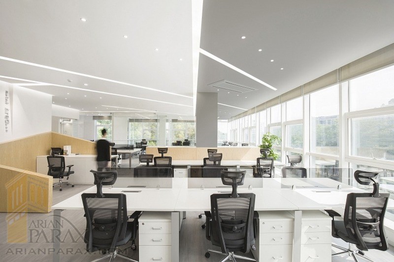 طراحی فضای اداری مدرن با رنگ سفید