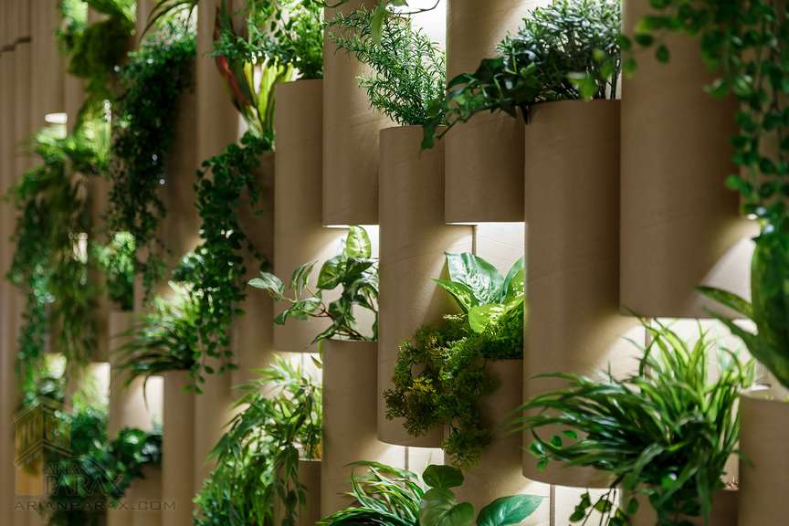 طراحی داخلی رستوران با گل و گیاه