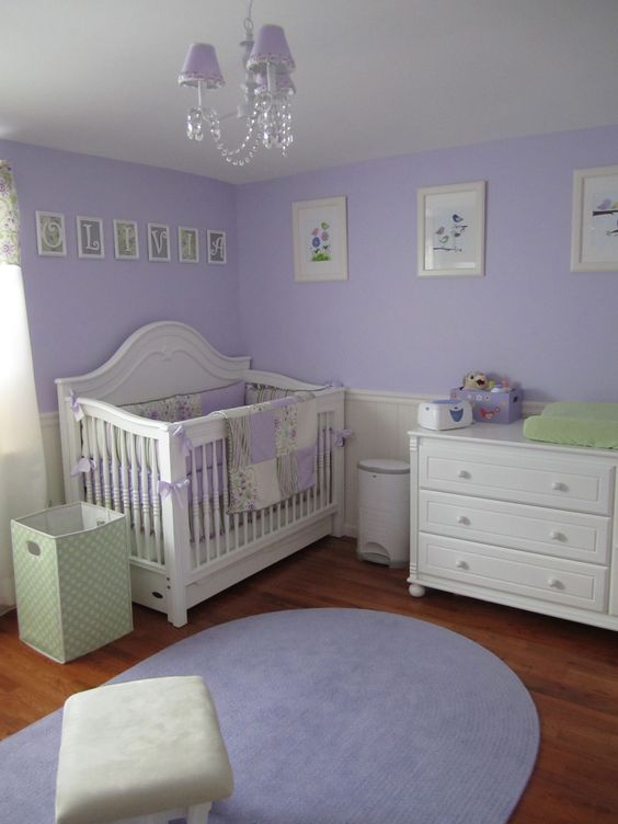 اتاق خواب کودک با رنگ بنفش