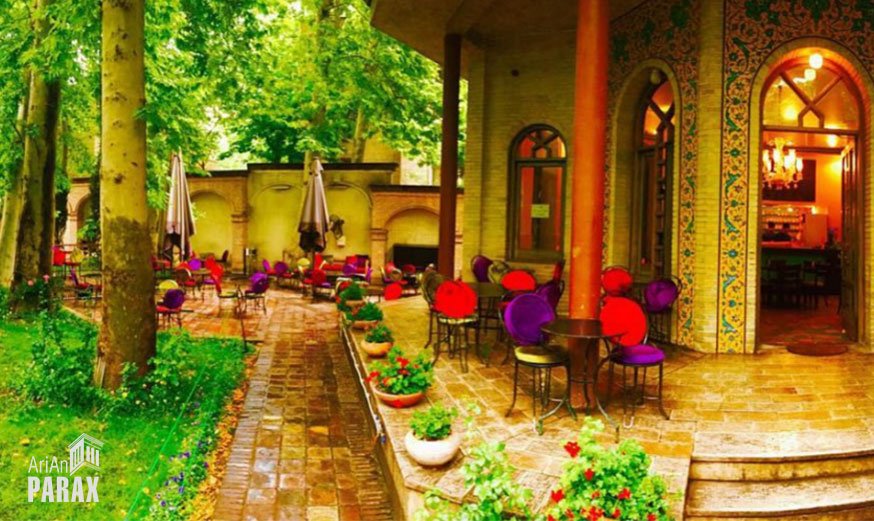 طراحی کافی شاپ در فضای باز