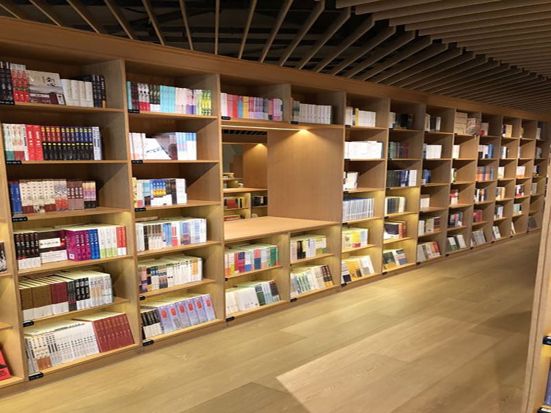 فضا سازی در طراحی کافه کتاب